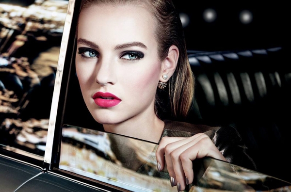 Dior-Beauty-2015-Christmas-Campaign