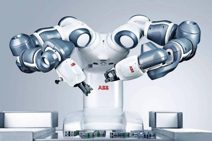 Manufacturing robot by ABB