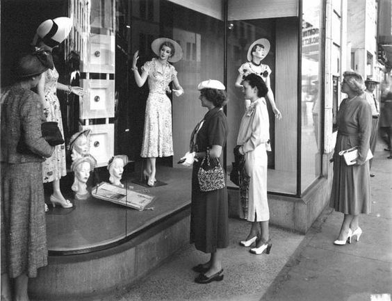 1950s shopping